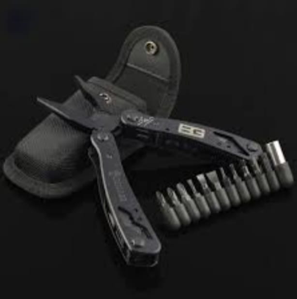 Gerber Bear Grylls Multi-Tool with Bit Set & Carry Case