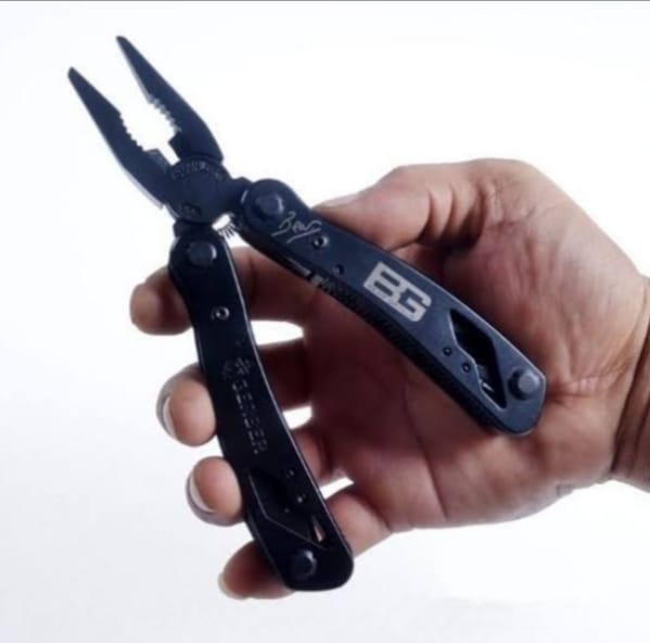 Gerber Bear Grylls Multi-Tool with Bit Set & Carry Case