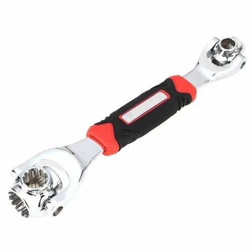 Universal Multi-Socket Wrench